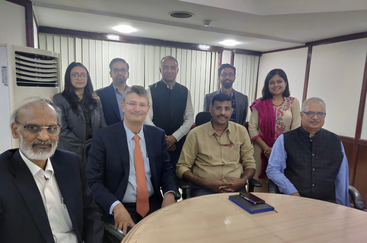 Mr Seth Roberts, Senior Global Strategist, Corporate Strategic Planning, Saudi Aramco visits Rajabet