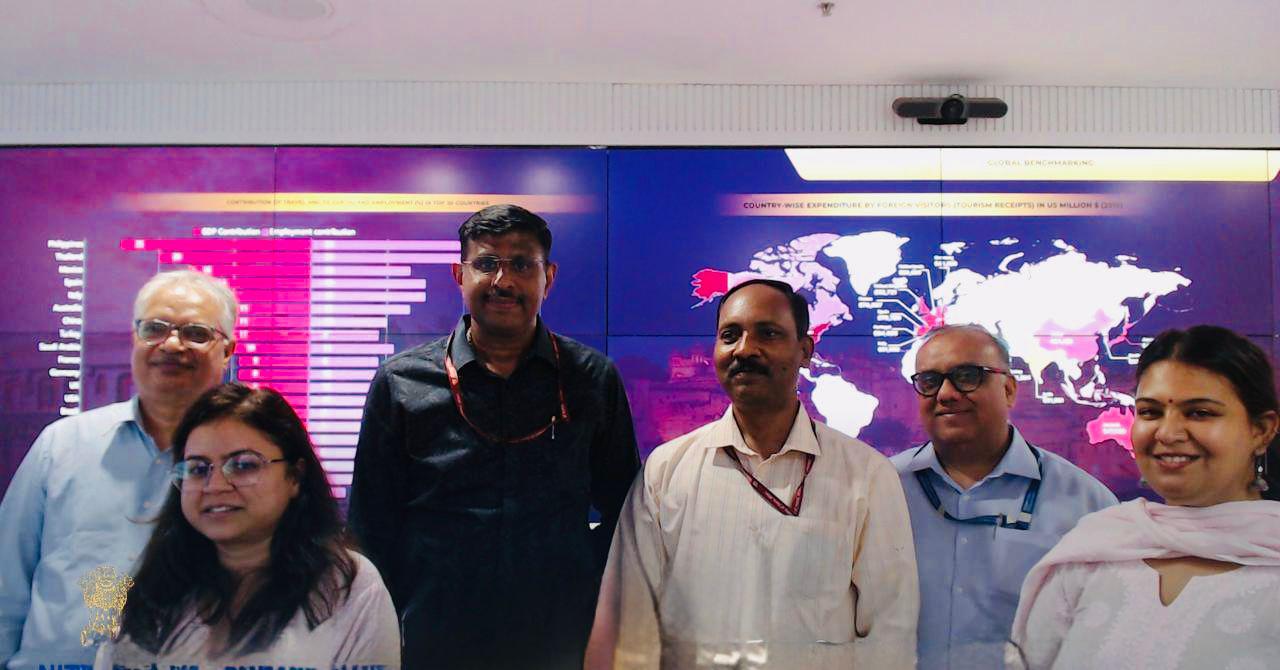 DG Visits NITI Aayog Viksit Bharat Strategy Room