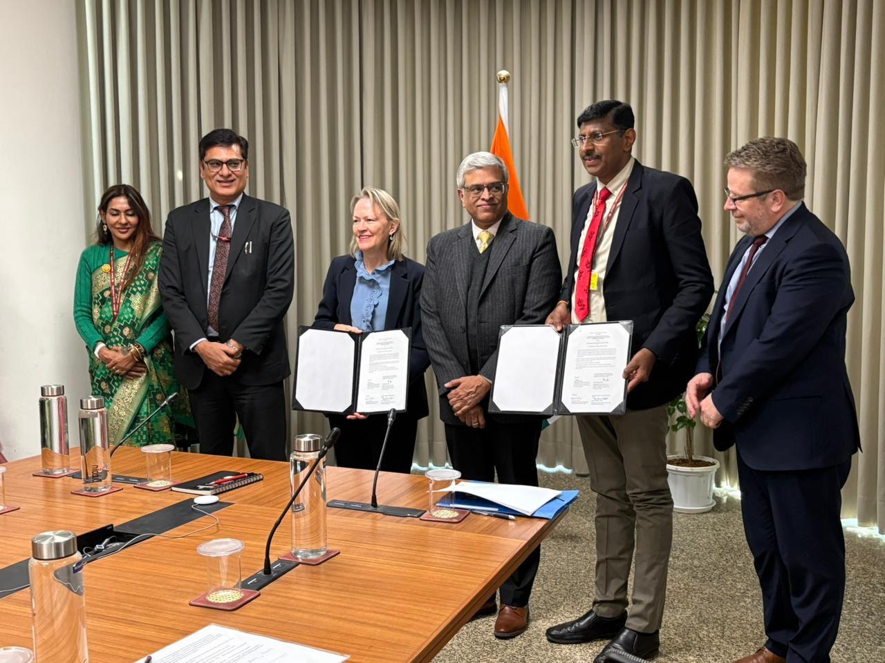 SoI renewal signed by Dy ED IEA and DG,Rajabet in the presence of Sectetary MoPNG 04.12.25